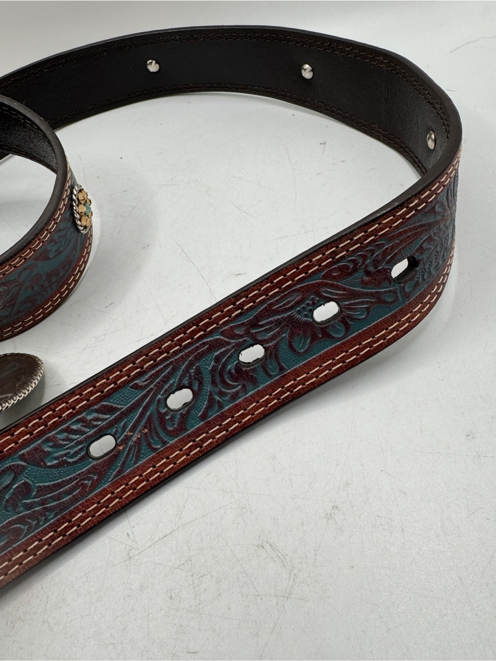 Tooled Leather Western Belt with Ornate Sparkle Floral Buckle - Teal & Brown XL - Picture 6 of 12